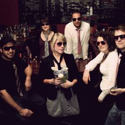 Musikmaschine-Mainz-Wiesbaden-Frankfurt-Darmstadt-Hamburg-konzerte-events-markt-festival-veranstaltungen-musik-live-booking-promo-zedonk-and-the-beat-suits