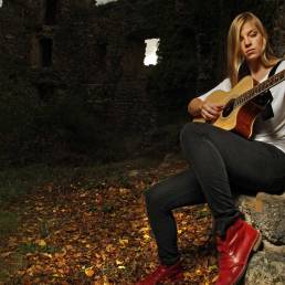 Musikmaschine-Mainz-Wiesbaden-Frankfurt-Darmstadt-Hamburg-konzerte-events-markt-festival-veranstaltungen-musik-live-booking-promo-hanne-kah